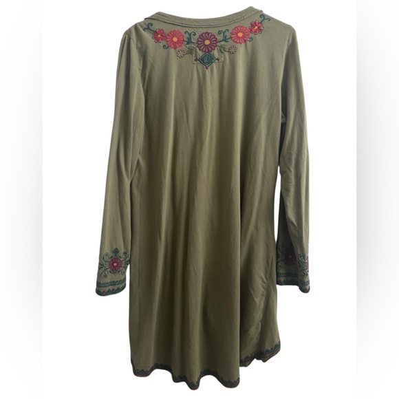 Johnny Was Olive Green Long Sleeve Floral Embroidery Button Cardigan Size Large - Picture 6 of 12